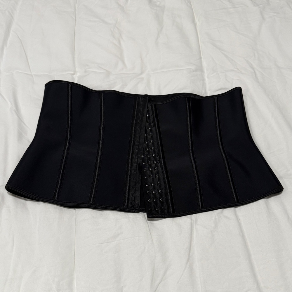 Corset Story 36” UNDER BUST LATEX WAIST TRAINER black